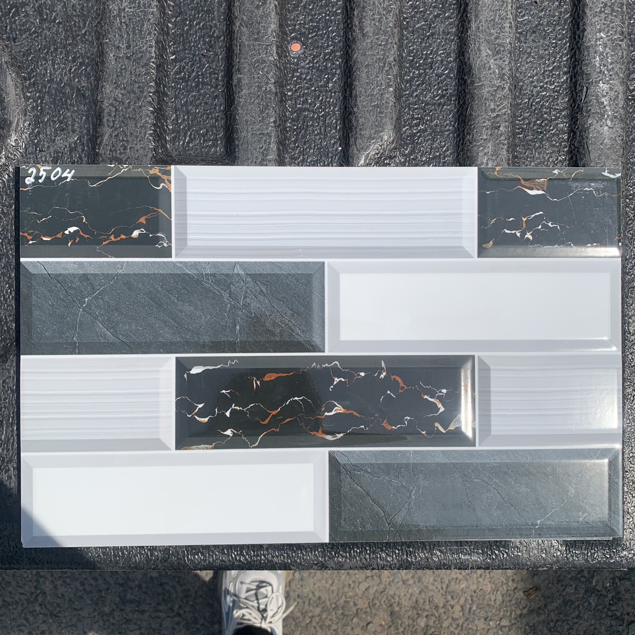 Gạch trang trí 25x50 -1347